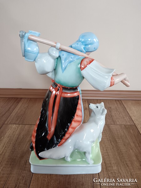 Régi Zsolnay porcelán Sinkó Hazatérő figura