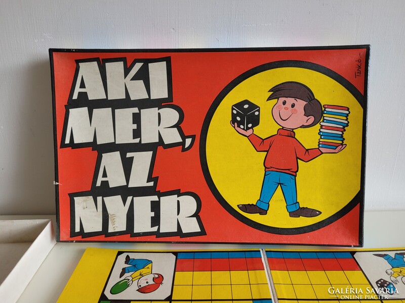 Retro régi játék AKI MER AZ NYER mid century társasjáték Tankó Minerva