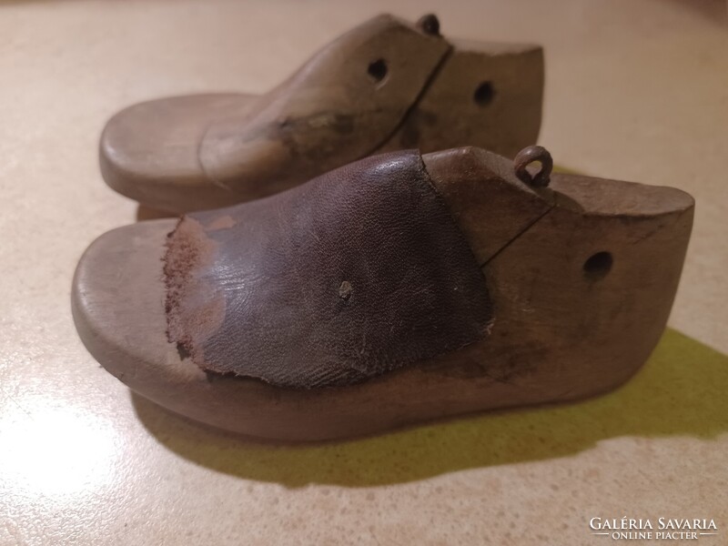 Antik fa kaptafa gyermekcipőhöz- cipész hagyatékból, vintage, Mid Century