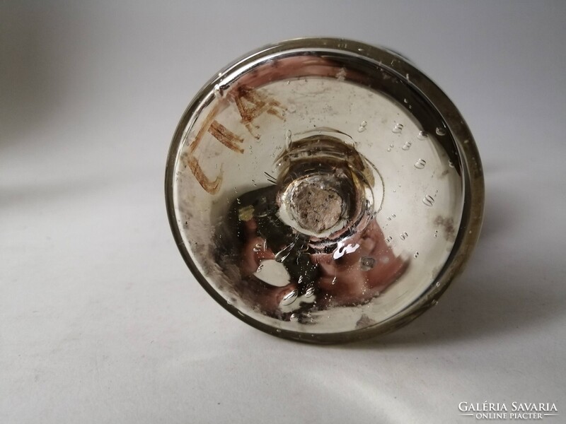 SZAKÍTOTT, FONCSOROZOTT HUTAÜVEG VÁZA