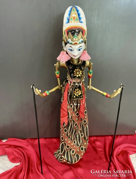 Vintage Indonéz kézzel készített 70 cm. magas Wayang Golek bot báb