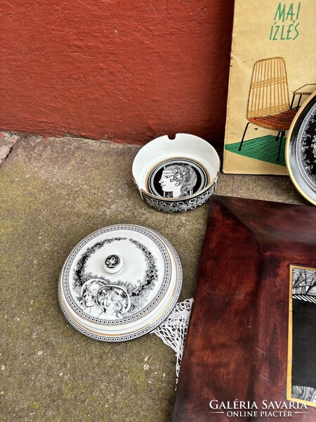 Hollóházi porcelán Szász Endre Jurcsák László porcelánok váza hamutartó   midcentury bőr keretben