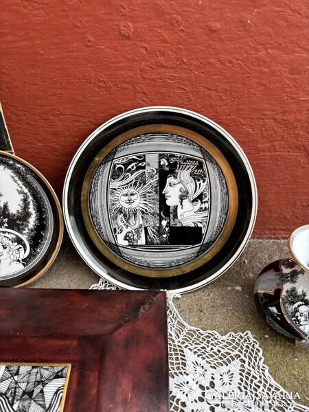 Hollóházi porcelán Szász Endre Jurcsák László porcelánok váza hamutartó   midcentury bőr keretben