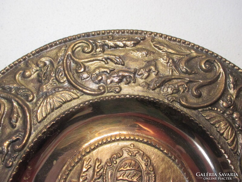 Bronz vadászjelenetes dísztál, falitál 22cm-es