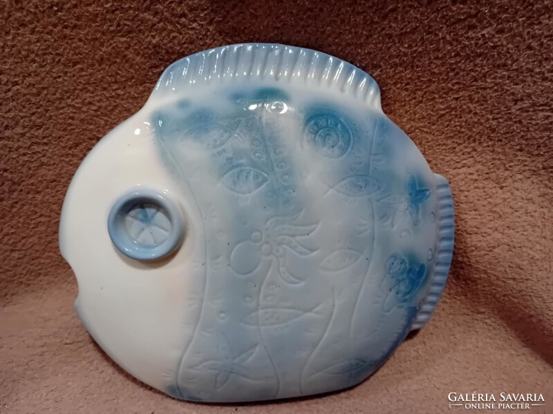 2501/7 Aquincum porcelán art deco aquazur mázas hal figura