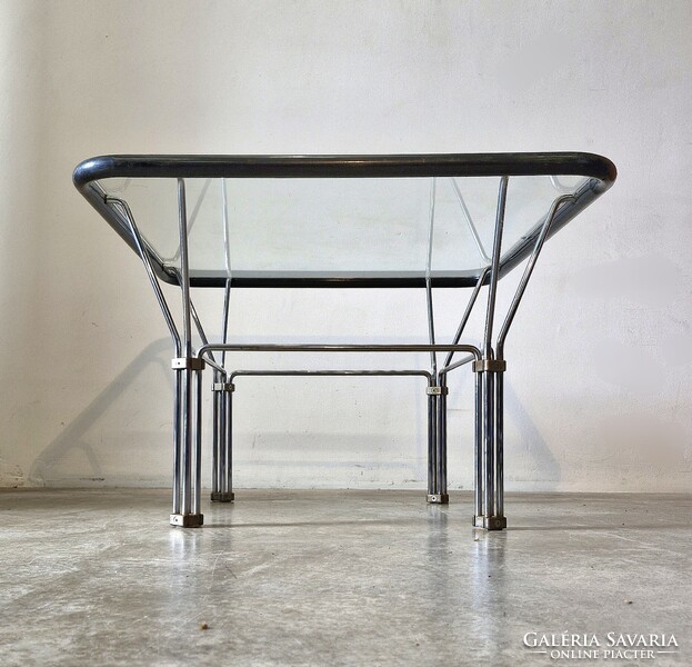 Mid century, vintage designer dohányzóasztal, dán