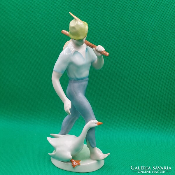 Retro Kőbányai/ Drasche  porcelán  Ludas Matyi, Ludas fiú  figura