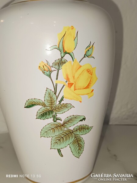 AKCIÓS – Vajda Kerámia váza sárga rózsákkal – gyönyörű kézzel festett magyar porcelán!