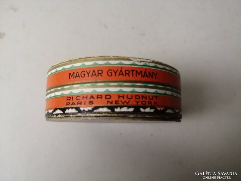 THREE FLOWERS FACE POWDER - RICHARD HUDNUT - MAGYAR GYÁRTMÁNY