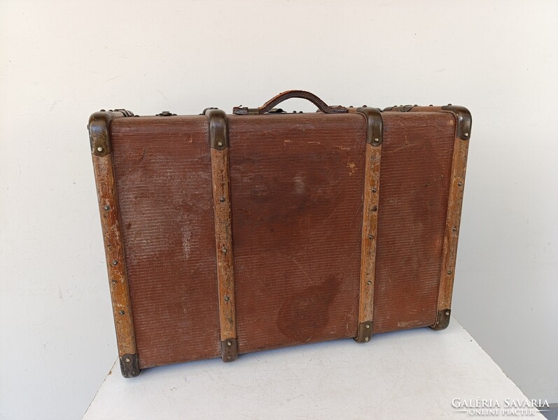 Antik koffer nagy ruhás bőrönd utazó láda jelmez film színház kellék 642 1688