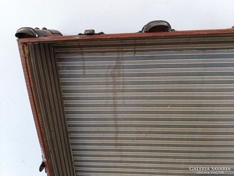 Antik koffer nagy ruhás bőrönd utazó láda jelmez film színház kellék 642 1688