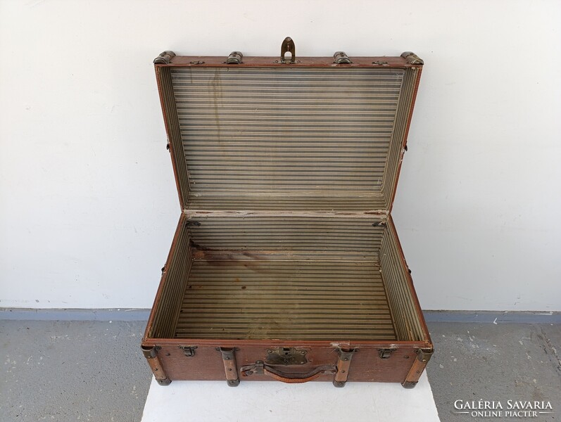 Antik koffer nagy ruhás bőrönd utazó láda jelmez film színház kellék 642 1688