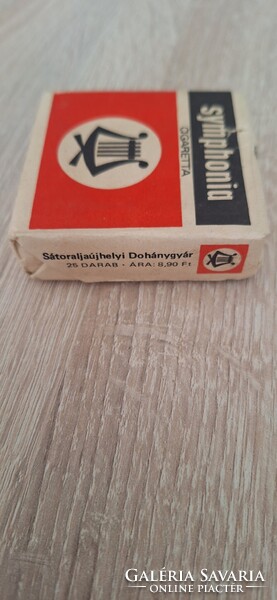 Régi Symphonia cigaretta