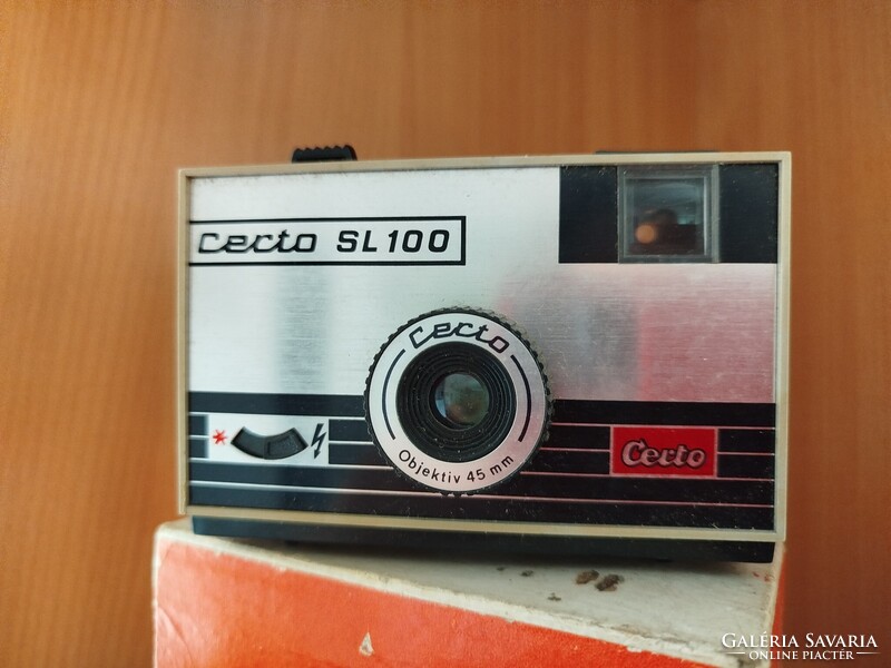 Retro - Cecto SL 100 analóg fénykepezőgép