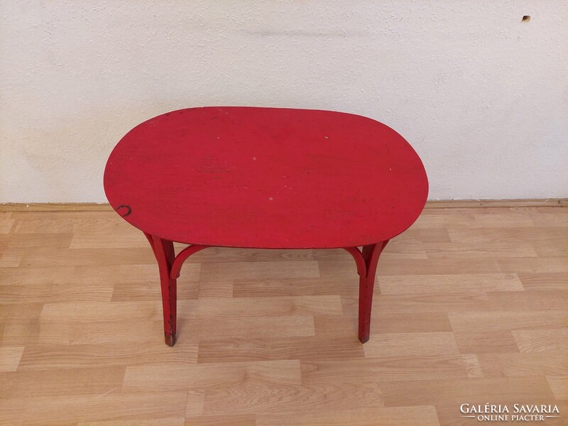Thonet ovális kisasztal, gyerekasztal
