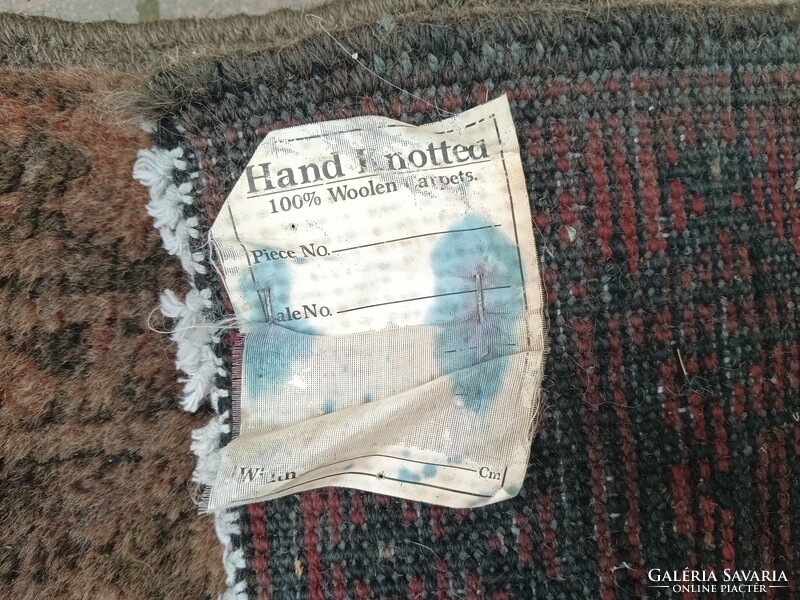 Bokhara pakisztáni kézi csomózású szőnyeg. Alkudható.