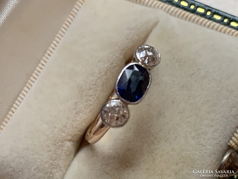 Antik arany gyűrű 0.40 ct gyémántokkal zafírral. Igazolással