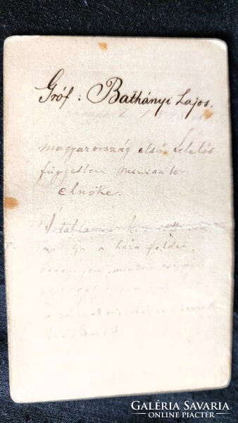 Cca 1865 FOTÓ BATTHYÁNY LAJOS első miniszterelnök DÍSZMAGYARBAN KORABELI FELÍRAT a hátoldalán