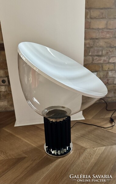 Flos - Taccia asztali lámpa