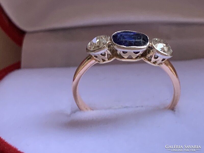 Antik arany gyűrű 0.40 ct gyémántokkal zafírral. Igazolással