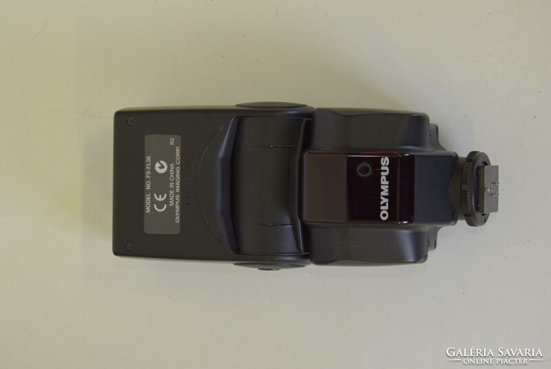 Nikon F65 SLR filmes fényképezőgép NIKKOR 28-80 mm objektívvel és tartozékokkal A114