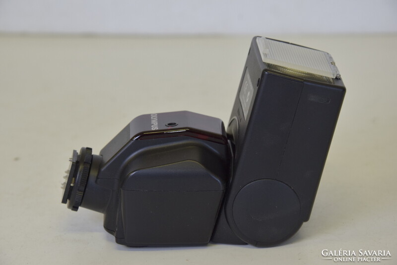 Nikon F65 SLR filmes fényképezőgép NIKKOR 28-80 mm objektívvel és tartozékokkal A114