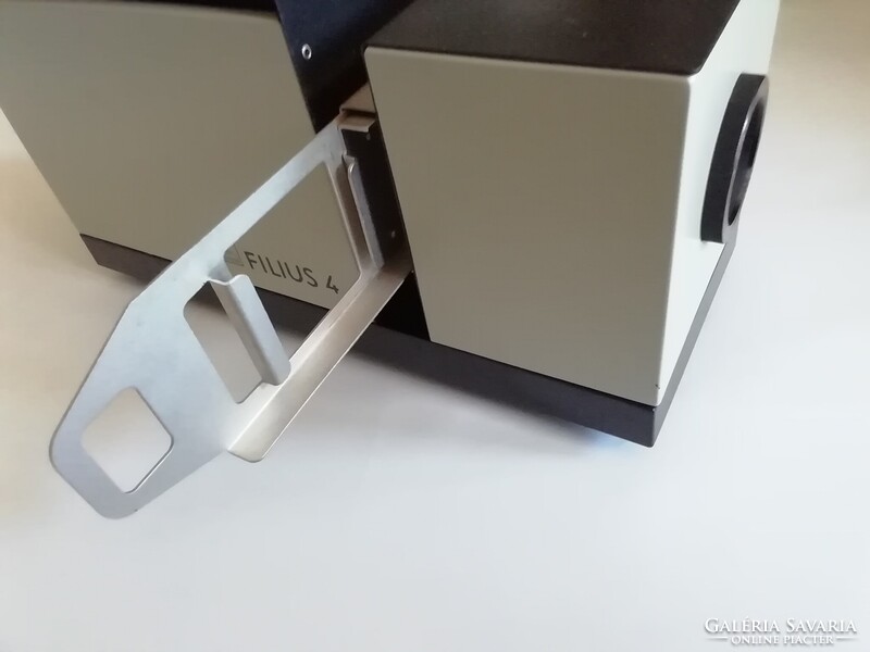 Retro diavetítő Pentacon Filius 4