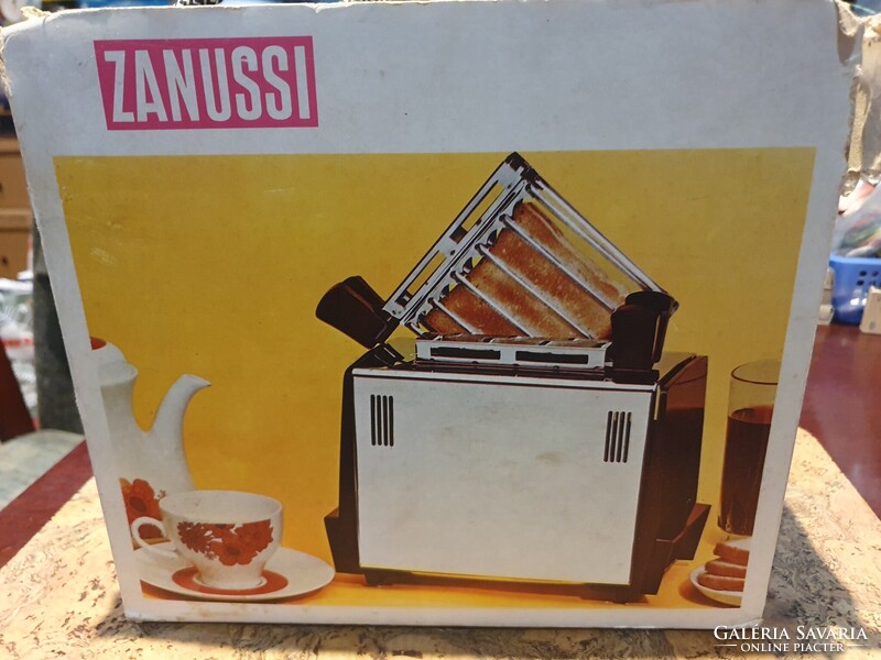 Retro különleges zanussi kenyérpirító melegszendvics sütő újszerű állapotban dobozában a5