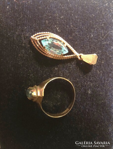Vintage fazon arany 14 K arany szecessziós gyűrű medál akvamarin drágakővel ékszerszett
