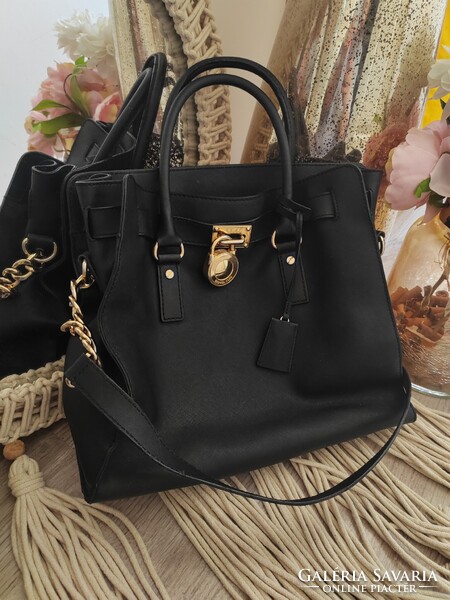 Michael Kors Hamilton táska