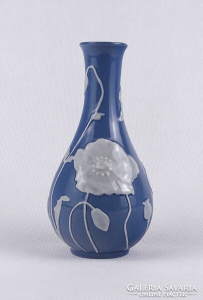 1U235 Ritka kék színű pipacsos - pate sur pate - Herendi porcelán váza 15.7 cm