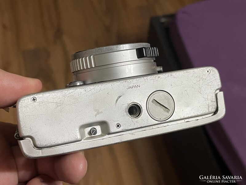 Konica C35 filmes fényképezőgép OLVASD EL