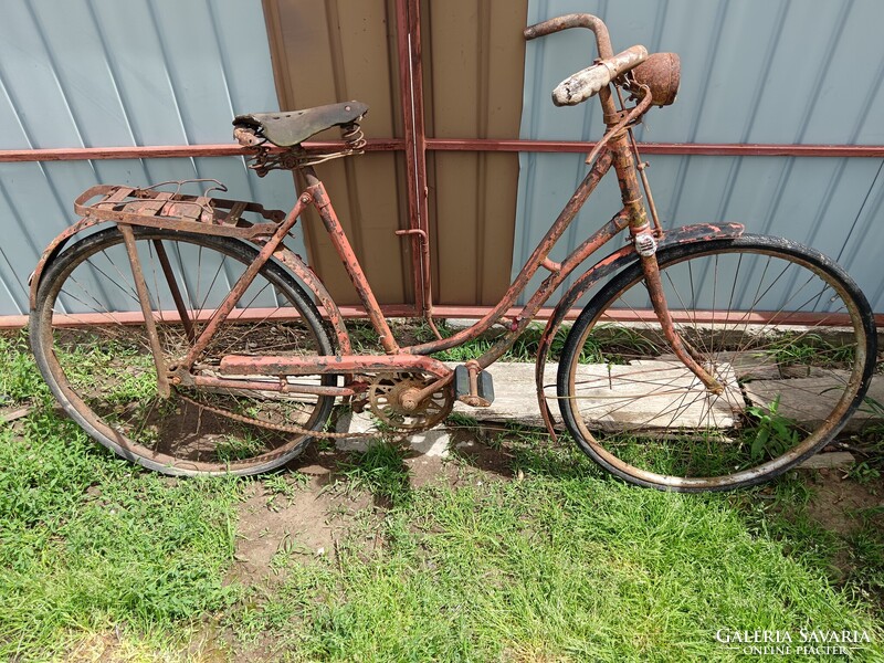 Oldtimer , veterán csepel csoda kerékpár