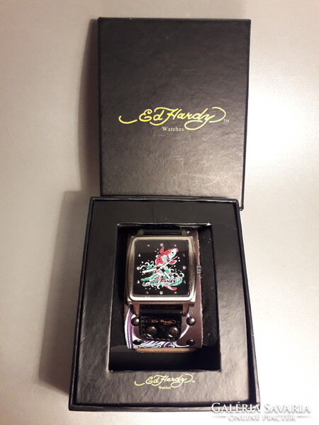 Ed Hardy vatches  Ed Hardy karóra dobozában replika?