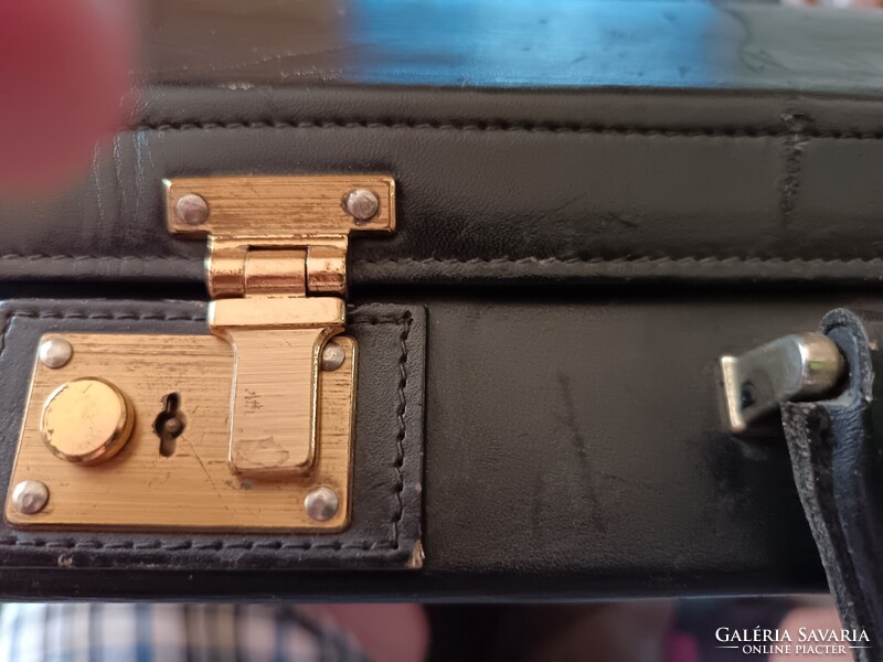 AVIATOR BAG