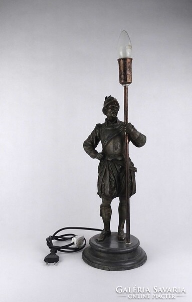 1U866 Antik ón katona szobor testű asztali lámpa 48 cm