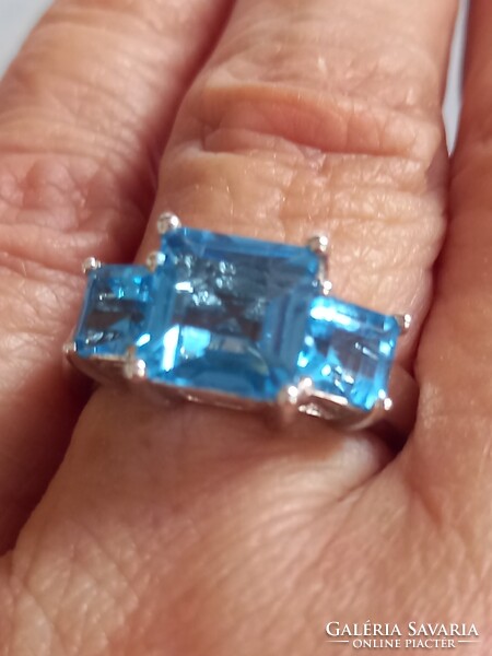 56 os 5.3gm Valodi kek Topaz 925 Ezust 14k Fehér aranyozásù Gyuru