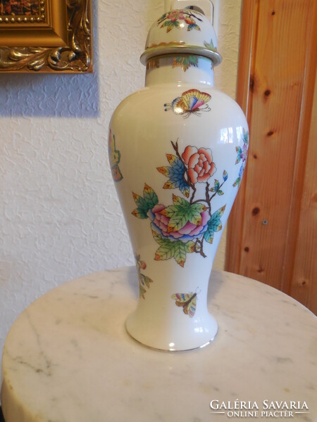 Herendi , viktoria mintás  , fedeles váza  , lámpatestté alakítva  , 26 cm