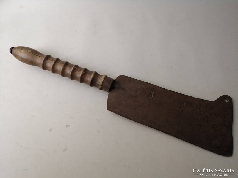 ANTIK KÉTKAROS JELZETT HENTES BÁRD - 59 CM