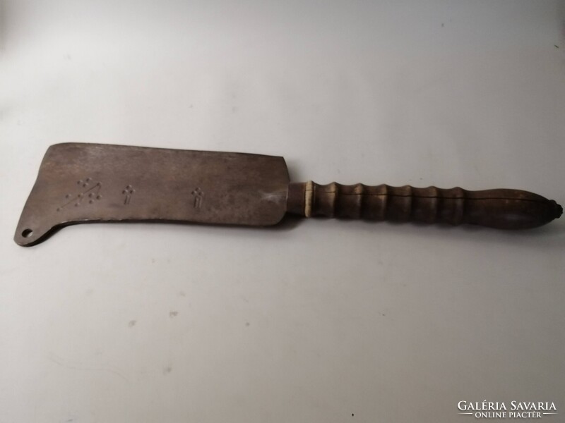 ANTIK KÉTKAROS JELZETT HENTES BÁRD - 59 CM