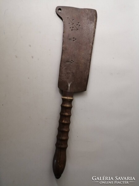 ANTIK KÉTKAROS JELZETT HENTES BÁRD - 59 CM