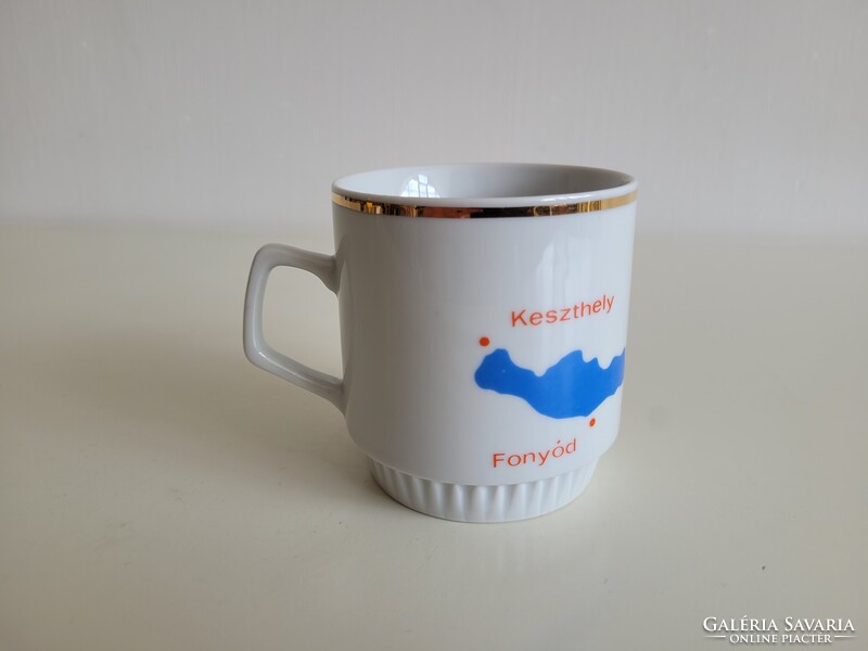 Retro régi Balatoni emlék Zsolnay porcelán bögre vitorlás mintás mid century Balaton szuvenír
