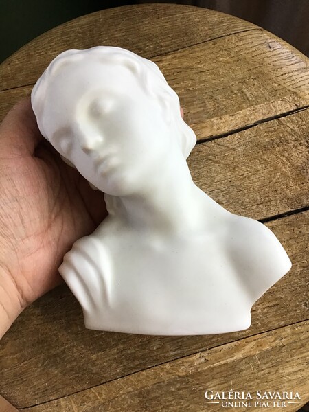 Régi Alt Wien biszkvit porcelán büszt szobor