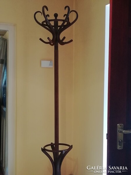 Régi magyar Thonet-Mundus fogas, állófogas