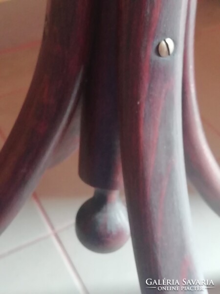 Régi magyar Thonet-Mundus fogas, állófogas