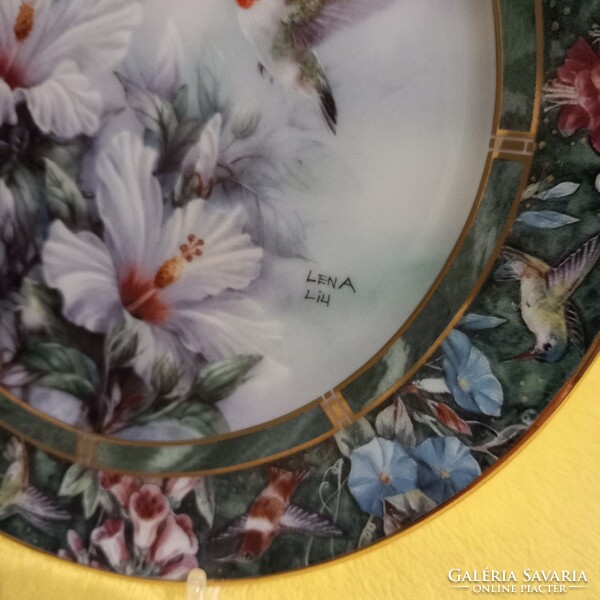 "Vörös torkú kolibri ". Meseszép, limitált, " Lena Liu " porcelán falitányér.