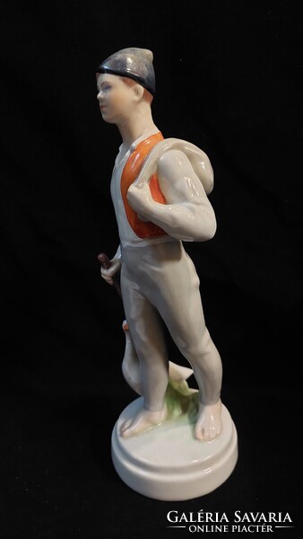 Drasche porcelán Ludas Matyi szobor 27,5 cm
