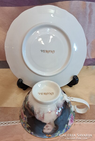 Pompadour márkinős porcelán teás csésze tányérral (M5567)