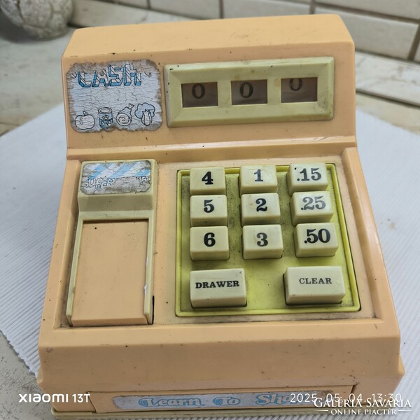 Retro játék , pénztárgép kassza eladó! 18 x 17 x 14 cm