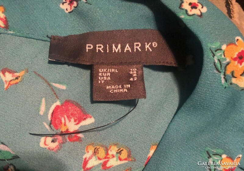 Csinos,márkás nyári  blúzok M-es